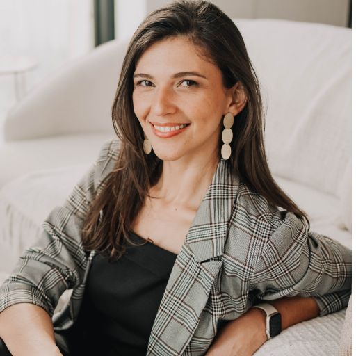 GISELLE SANTOS CALIL